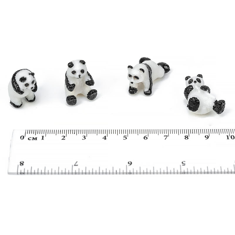 Игрушки в капсулах 34 мм "Милые панды"