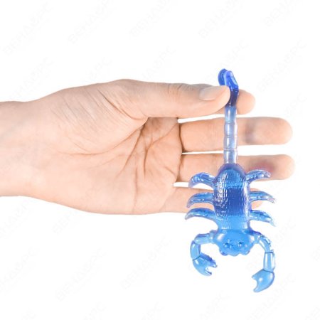 Игрушки для капсул 45 мм "Липкие гадкие животные"