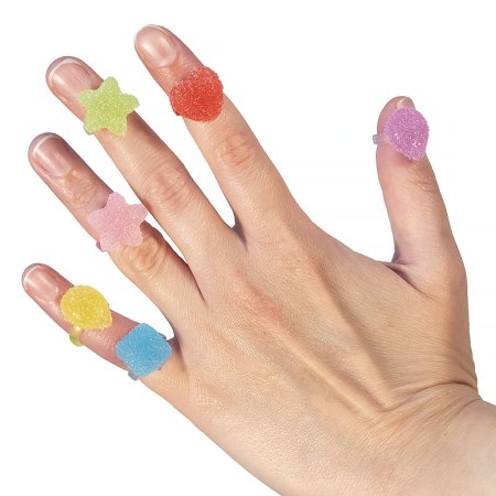 Игрушки в капсулах  34 мм "Девочкам на радость"