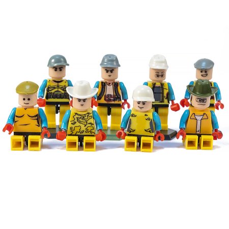 Игрушки для капсул  45 мм "Разные профессии" 