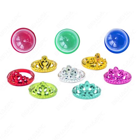 Игрушки  в капсулах 28мм  "Короны для принцесс"