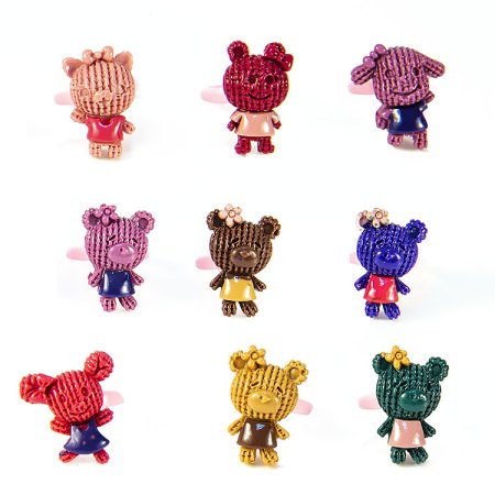 Игрушки в капсулах для автоматов