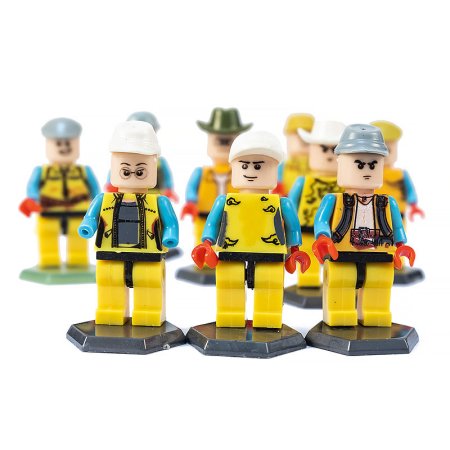 Игрушки для капсул  45 мм "Разные профессии"